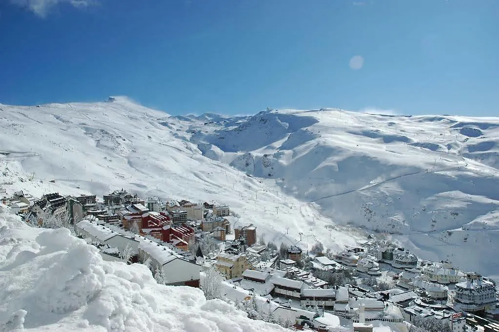 Residencial Las Tuyas Sierra Nevada