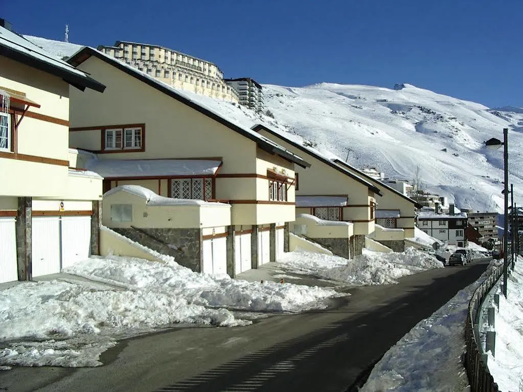 Residencial Las Tuyas Sierra Nevada 2*,  Spain