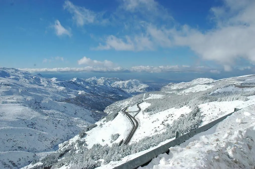 ** Hotel Residencial Las Tuyas Sierra Nevada Spain